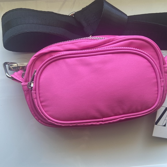 🔖ZARA Pink Purse Pouch Fanny Pack Bag Adjustable Removable Strap - Picture 2 of 7